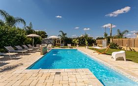 Resort Almaredamarra con piscina e idromassaggio sul mare